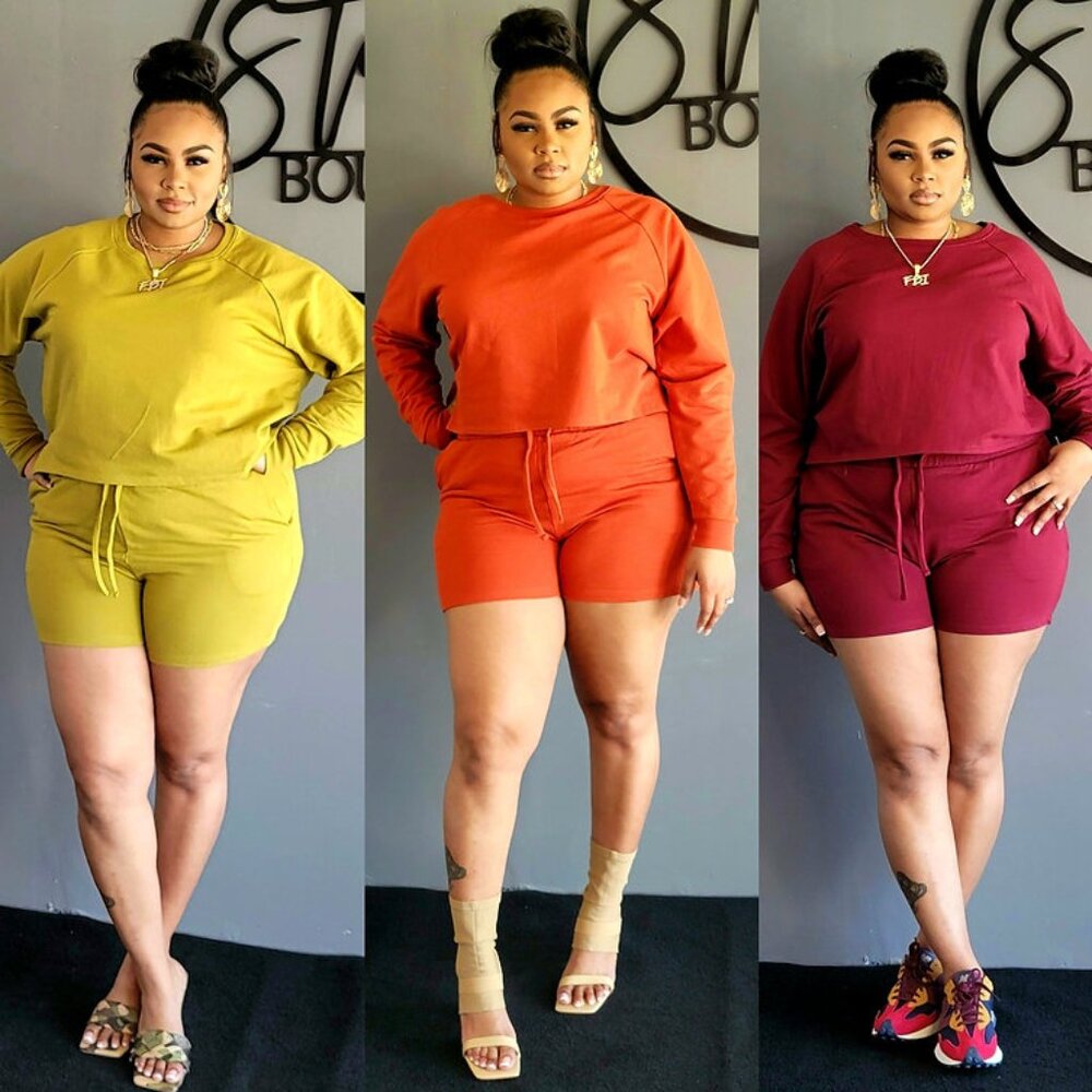 NEW! Crayola short sets! SMALL TO XL !!!
